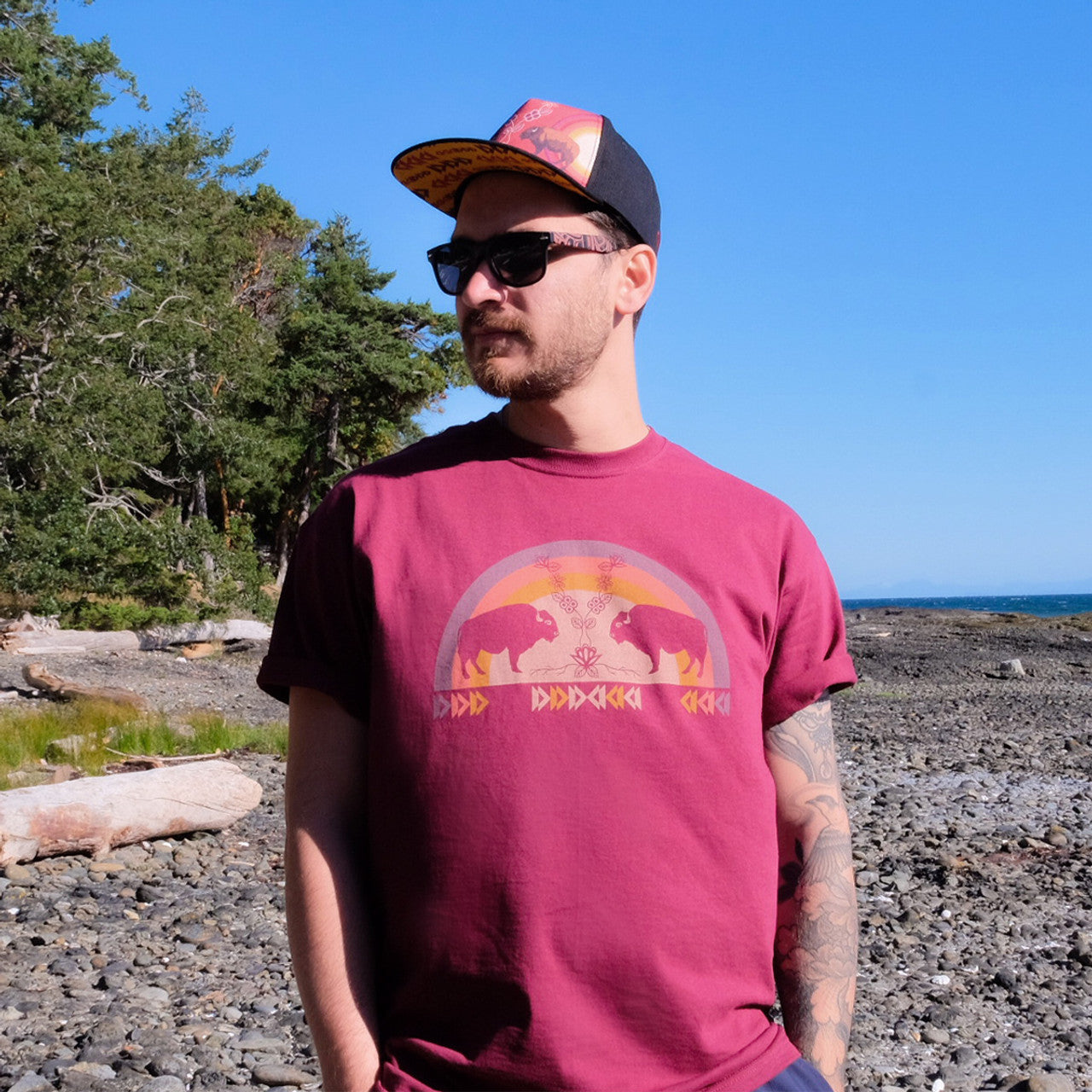 T-shirt - Buffaloes (MashkodeBiizhikina)