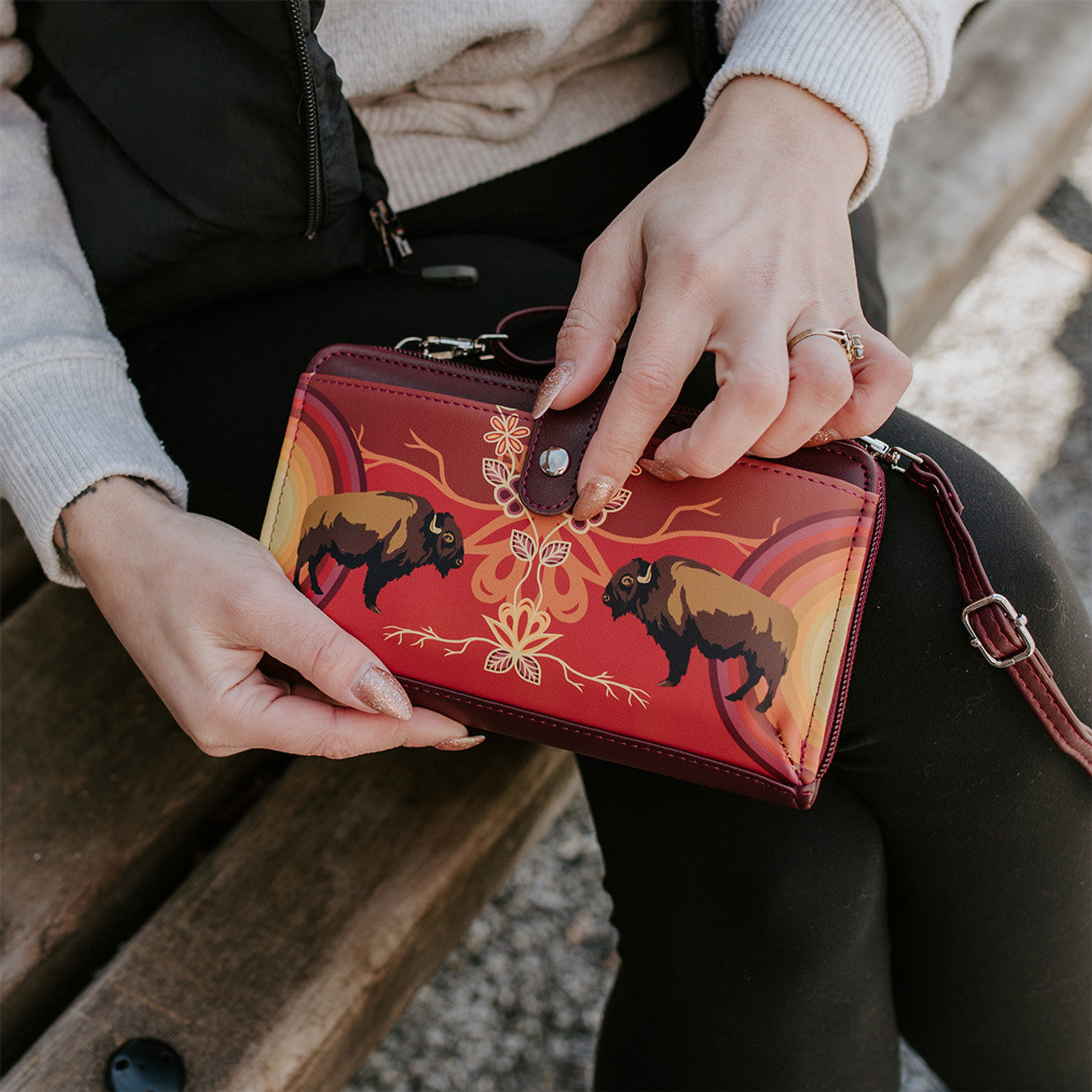 Smartphone Crossbody Bag - Buffaloes (MashkodeBiizhikina)