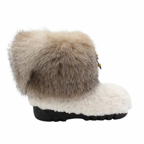 Handcrafted winter boot